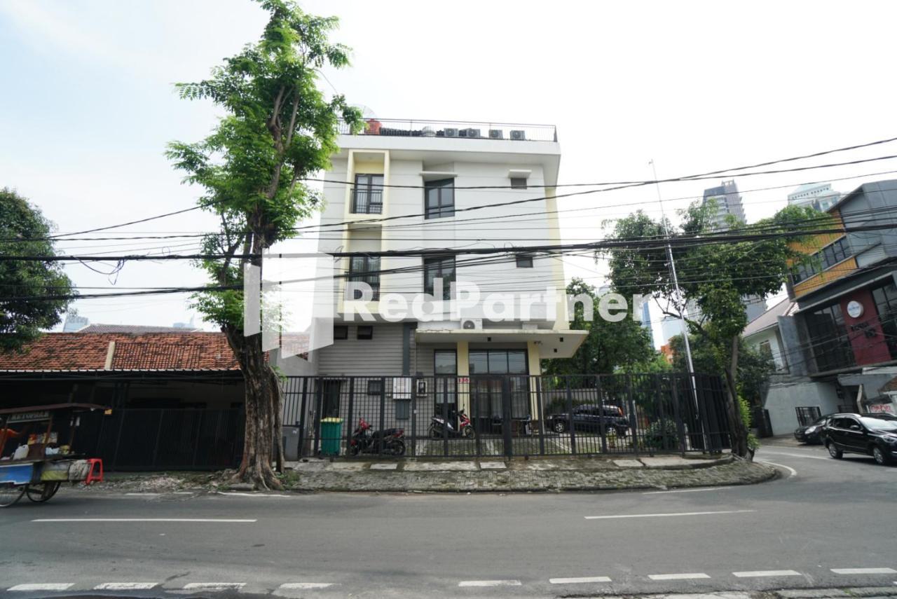 Toba Mansion Syariah Near Benhil Redpartner Jakarta Exterior photo