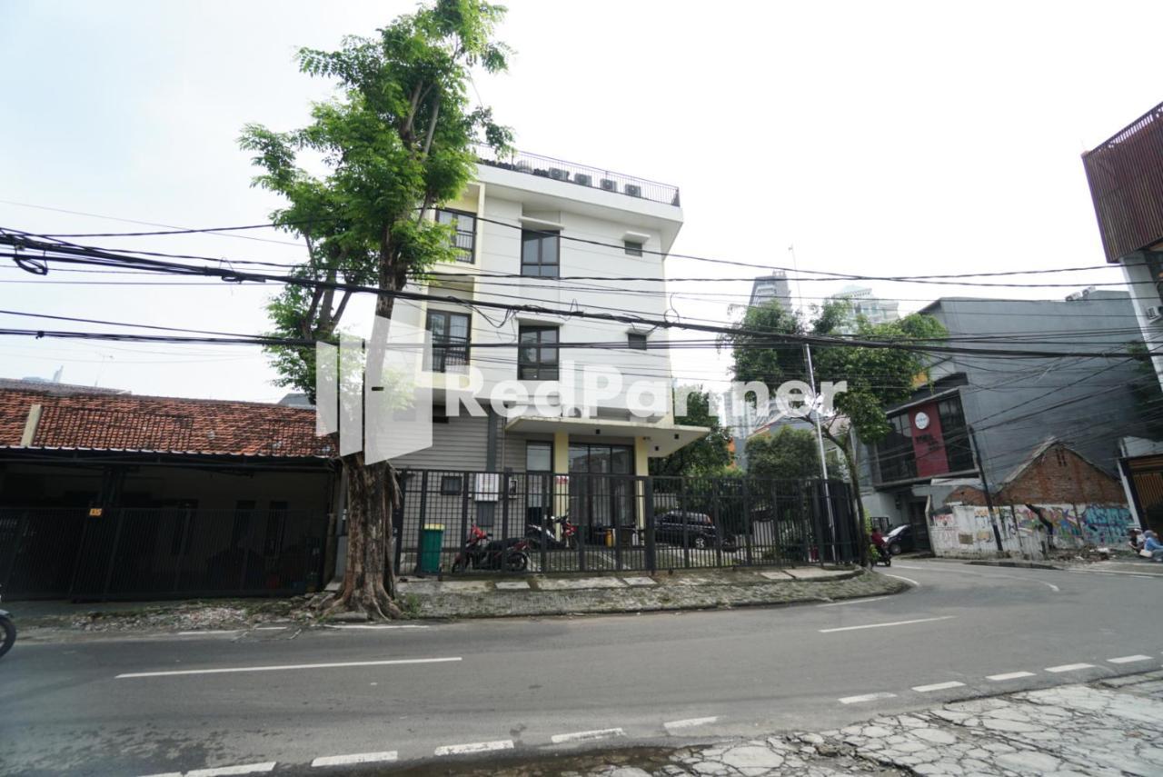 Toba Mansion Syariah Near Benhil Redpartner Jakarta Exterior photo
