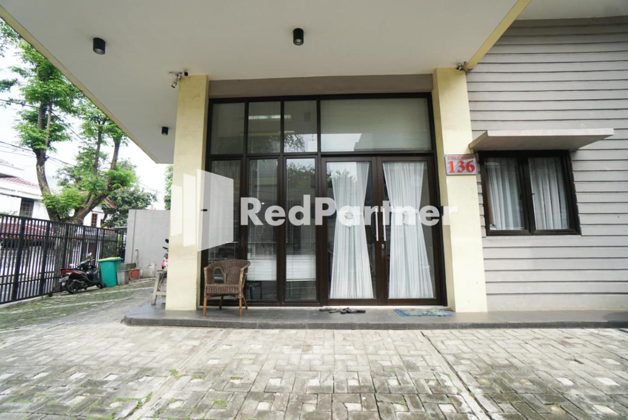 Toba Mansion Syariah Near Benhil Redpartner Jakarta Exterior photo