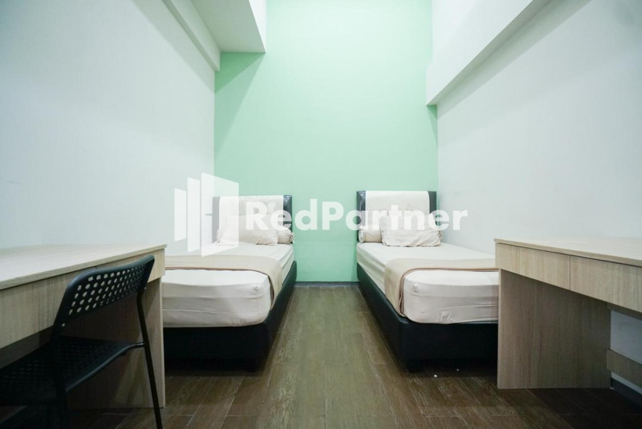 Toba Mansion Syariah Near Benhil Redpartner Jakarta Exterior photo