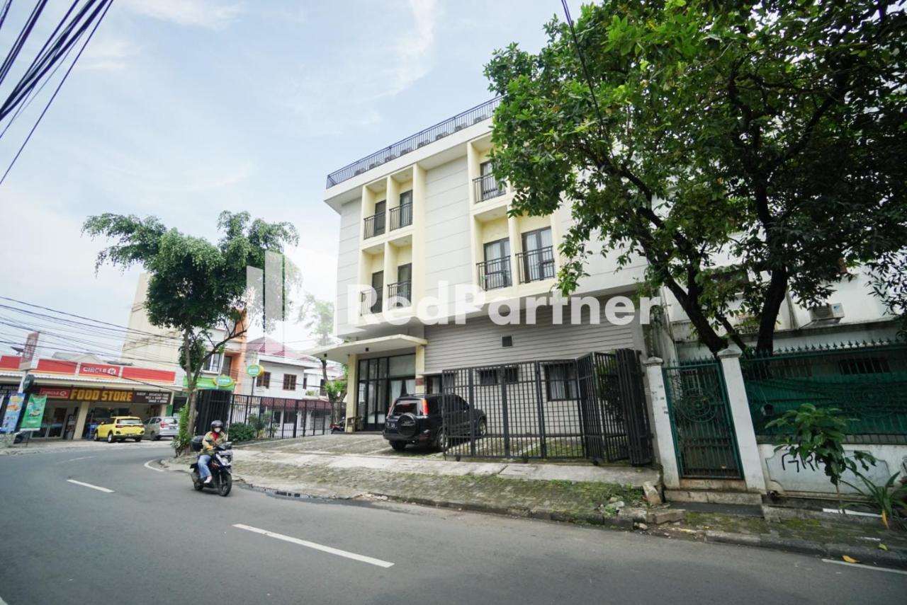 Toba Mansion Syariah Near Benhil Redpartner Jakarta Exterior photo
