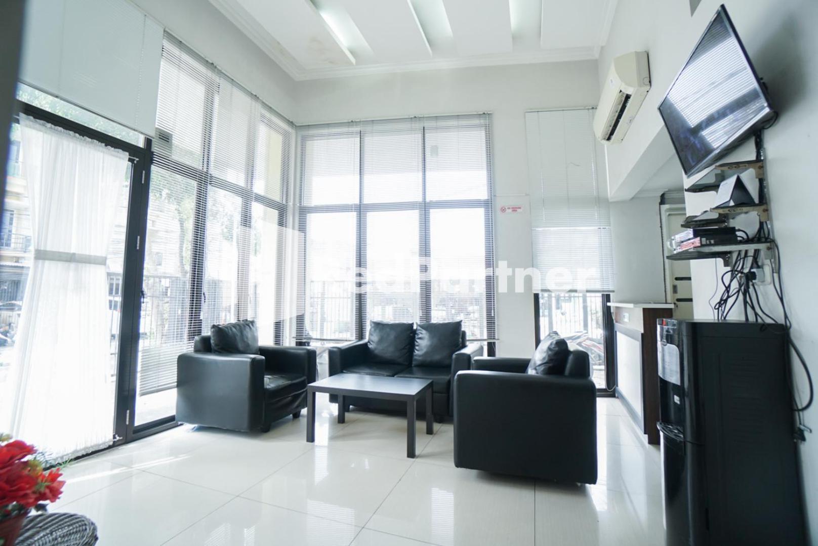 Toba Mansion Syariah Near Benhil Redpartner Jakarta Exterior photo